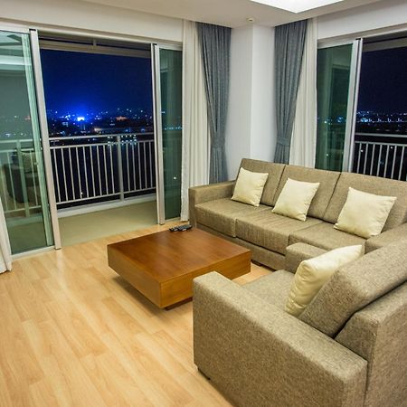 Bellevue Serviced Apartments Phnom Penh Exterior photo