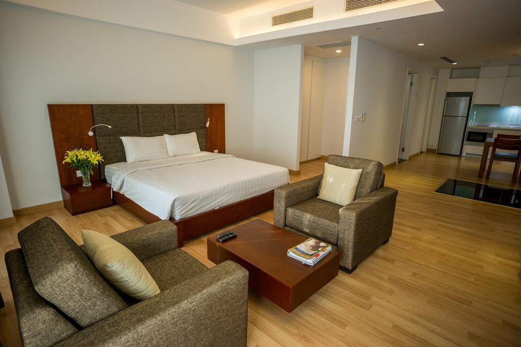 Bellevue Serviced Apartments Phnom Penh Exterior photo