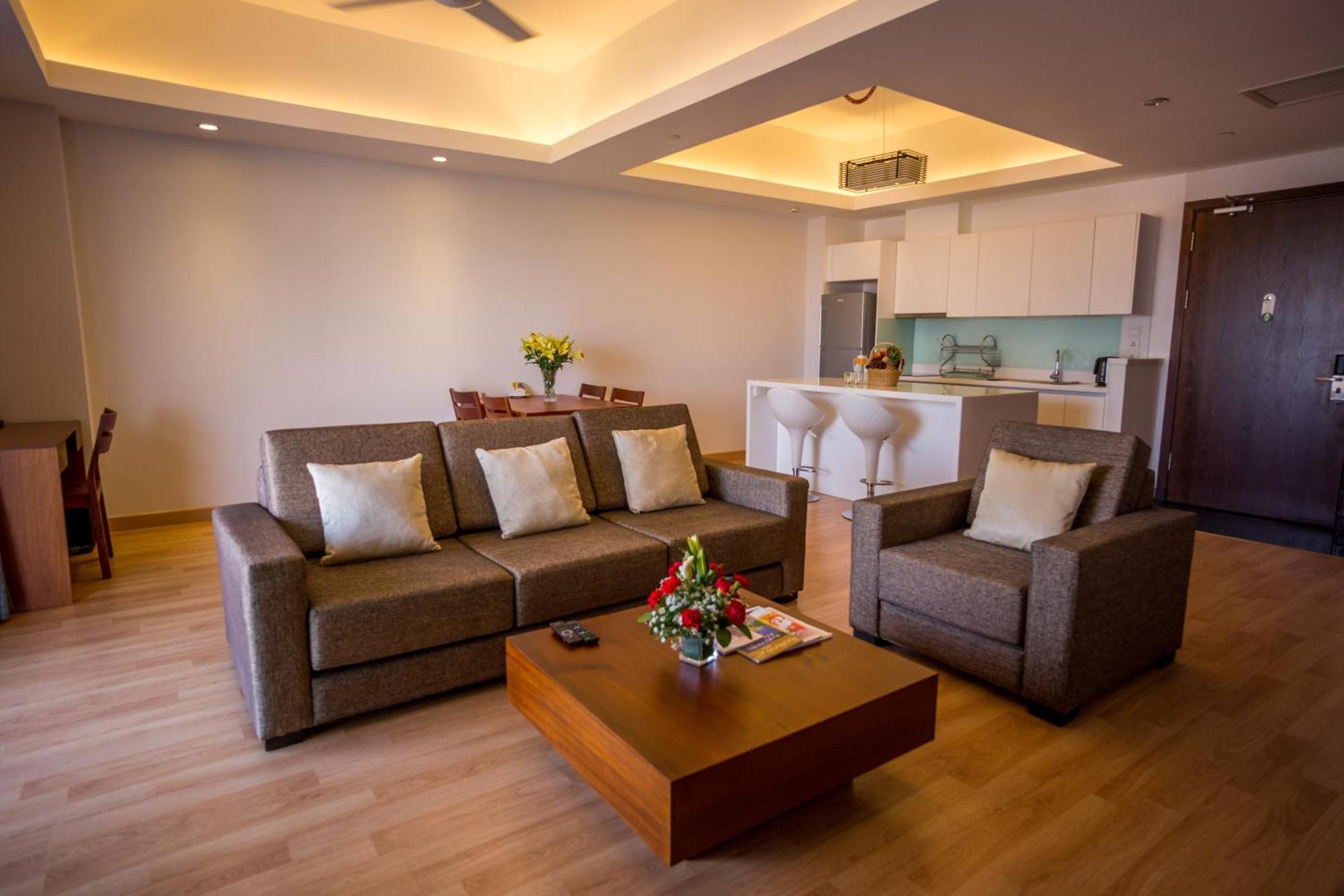 Bellevue Serviced Apartments Phnom Penh Exterior photo
