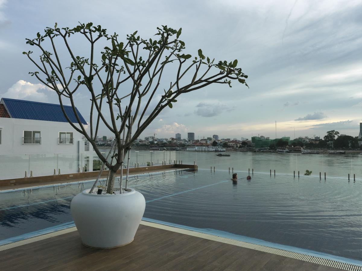 Bellevue Serviced Apartments Phnom Penh Exterior photo